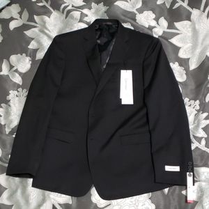 Calvin Klein Men's Slim Fit Stretch Suit
48 R